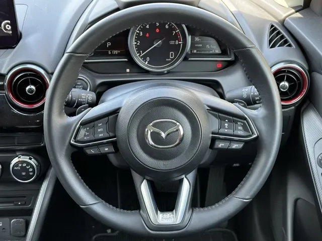 MAZDA2(マツダ)15スポルト中古車 6