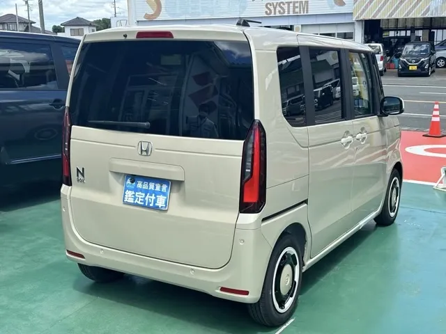 N-BOX(ホンダ)N-BOX ファッションスタイル コンフォートＰ届出済未使用車 11