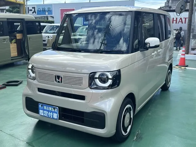 N-BOX(ホンダ)N-BOX ファッションスタイル コンフォートＰ届出済未使用車 1