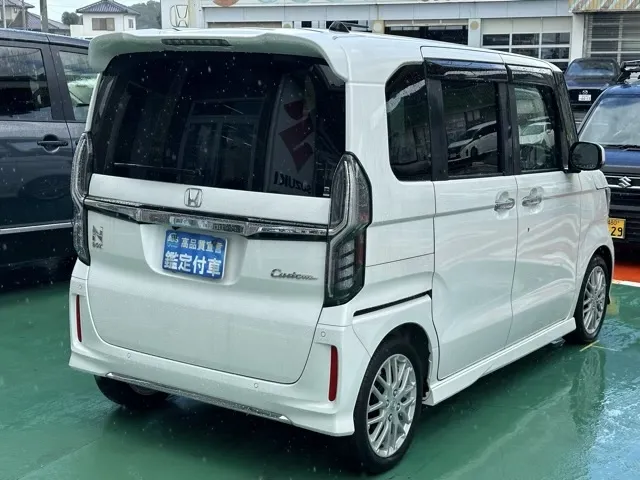 N-BOX(ホンダ)Ｌターボ中古車 10