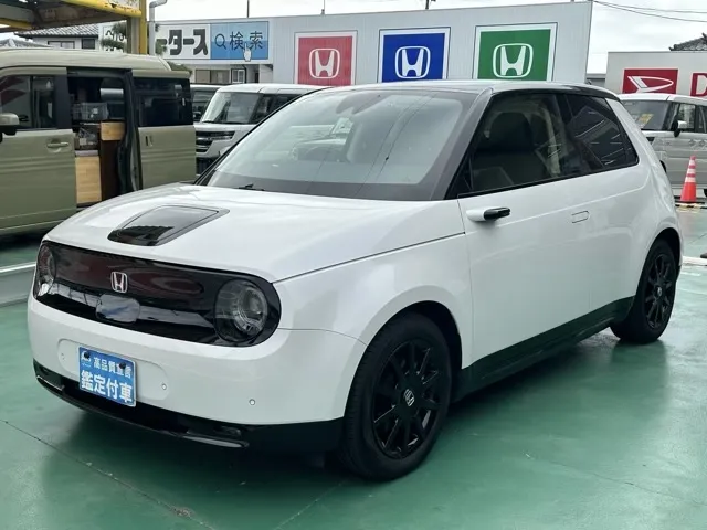 HONDA e(ホンダ)ベースグレード中古車 1