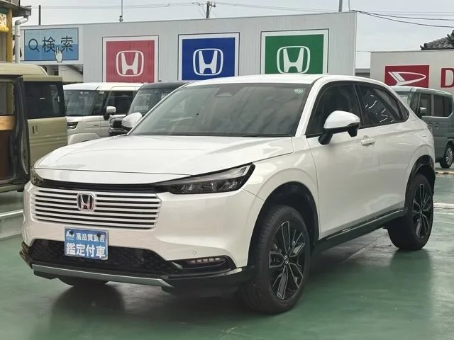 ヴェゼル(ホンダ)ｅ：ＨＥＶ　Ｚ登録済未使用車 1