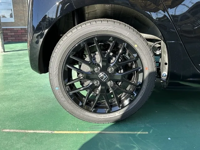 N-ONE(ホンダ)ＲＳ ６ＭＴ届出済未使用車 11