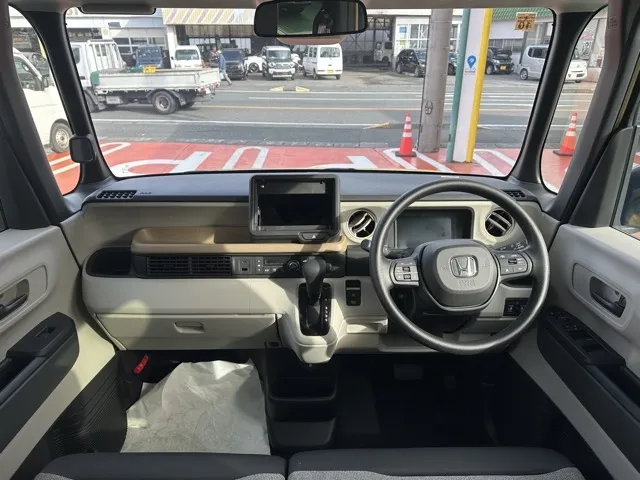 N-BOX(ホンダ)N-BOX ファッションスタイル コンフォートＰ届出済未使用車 5