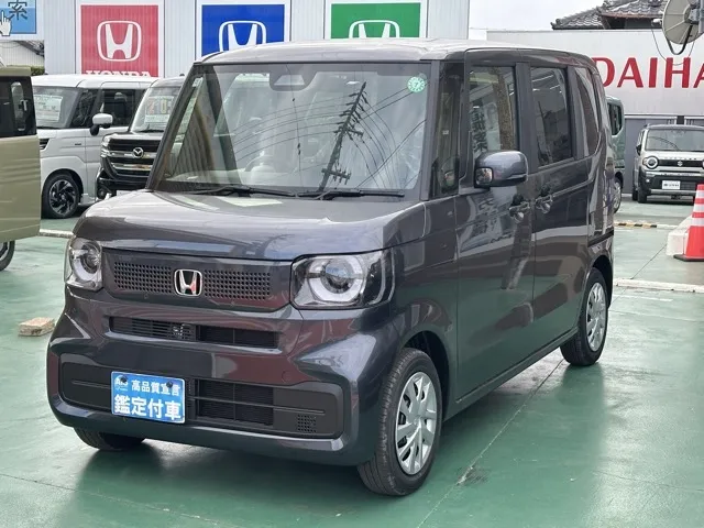 N-BOX(ホンダ)N-BOX コンフォートＰ届出済未使用車 1