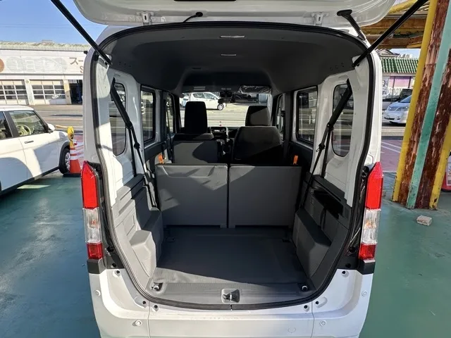 N-VAN(ホンダ)Gタイプ AT届出済未使用車 10