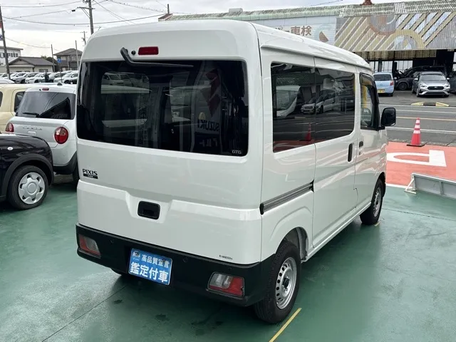 ピクシスバン(トヨタ)DX 4WD 5MT中古車 10