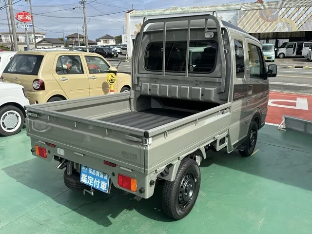 キャリートラック(スズキ)スーパーキャリイXリミテッド 4WD AT中古車 4