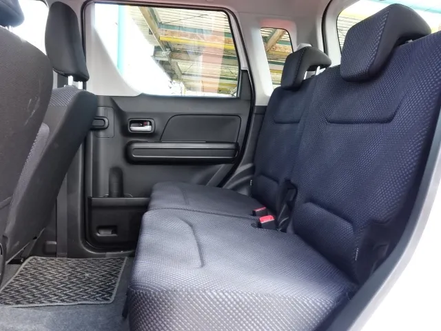 ワゴンR(スズキ)ハイブリッドFZ セーフティーパッケージ装着車ディーラー試乗車 4