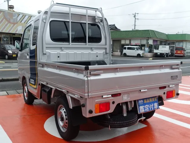 キャリートラック(スズキ)スーパーキャリイX 4WD ATディーラー試乗車 2